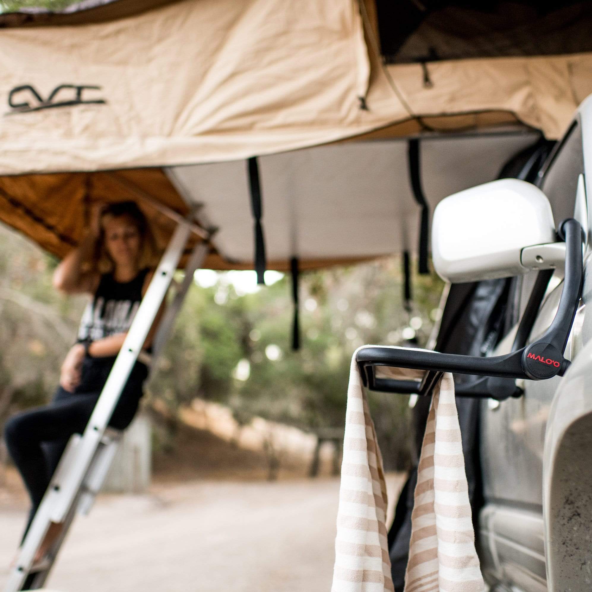Smart Outdoor Gear Choices: Changing Bags, Camping Bags, and Canopy Tents - Malo'o Racks