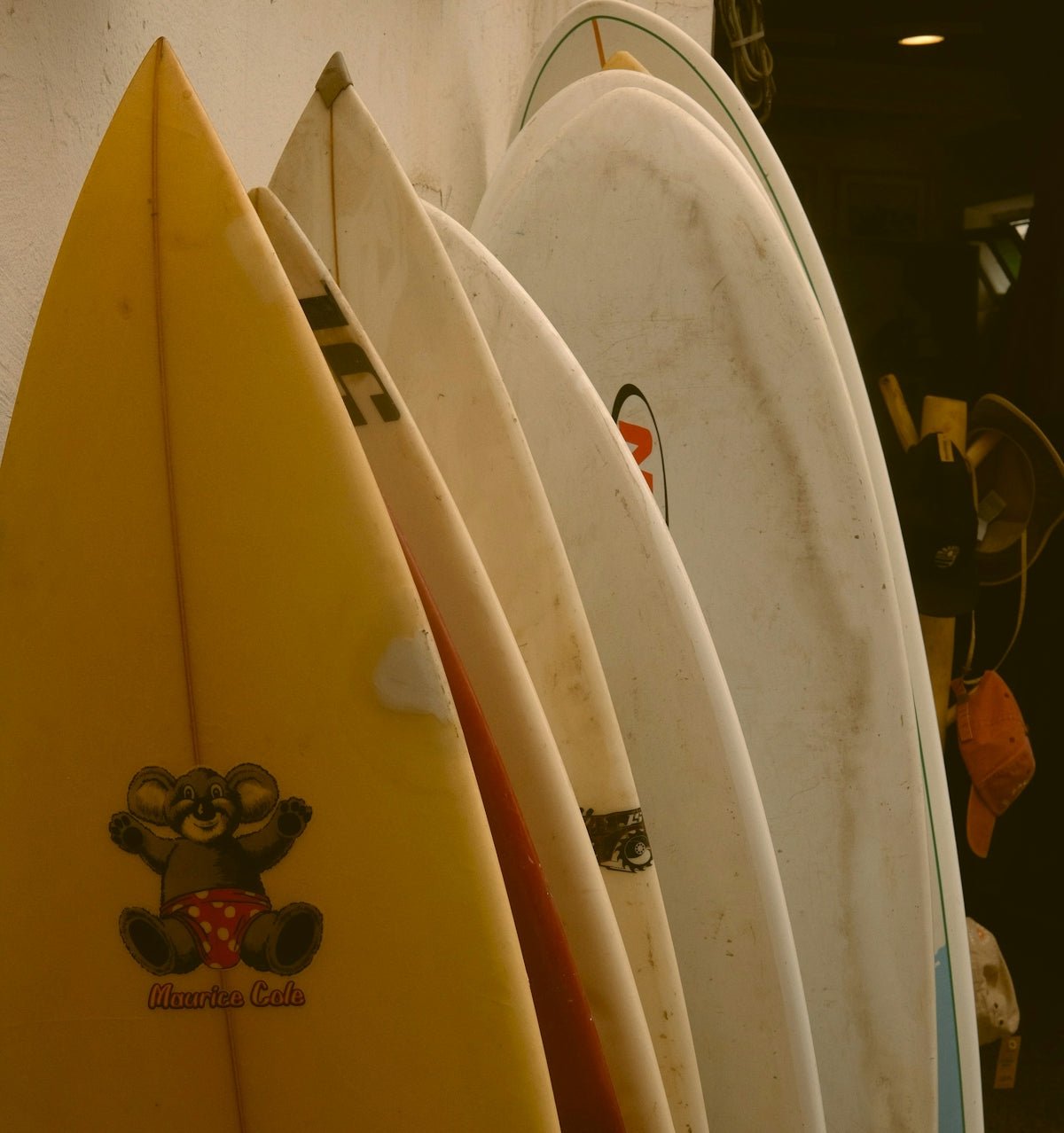 Surfboard Roof Rack vs. Soft Surfboard Rack: Which is Right for You - Malo'o Racks