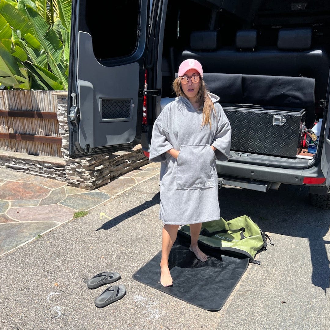 Avo Changing Poncho - Malo'o Racks