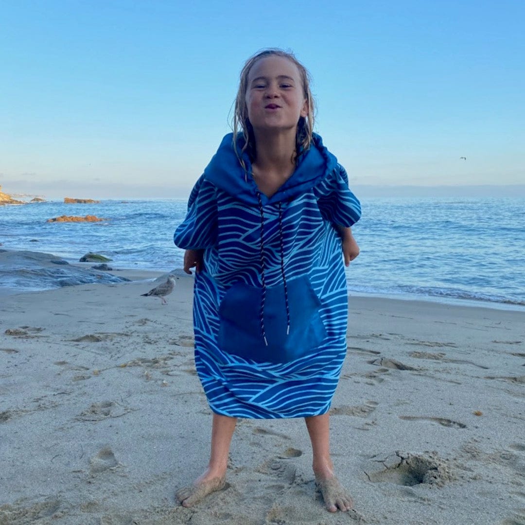 Nalu Changing Poncho - Malo'o Racks